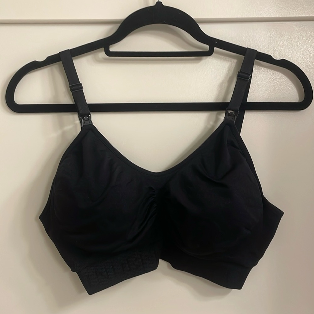 Kindred Bravely black stretchy nursing maternity bra, size Large.